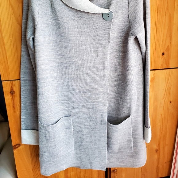 Jones & Co. Merino Wool Blend Grey Longline Cardigan size Small - Picture 6 of 6